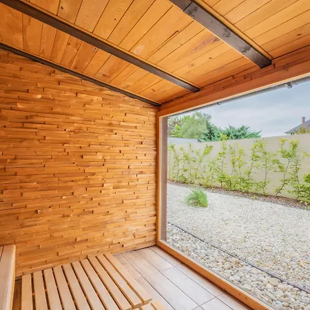 Clarion Congress Hotel