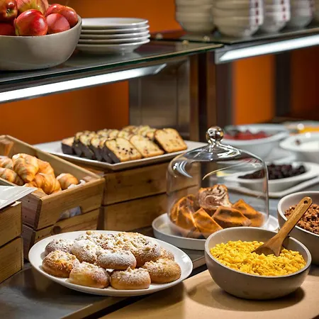 Hotel Clarion Congress 4*