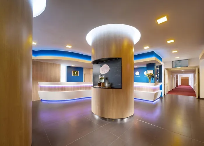 Clarion Congress فندق